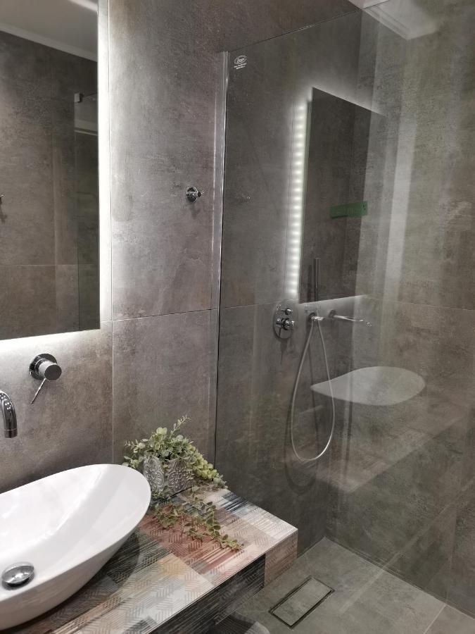 Historic Center Luxury Studio Apartment Atenas Exterior foto